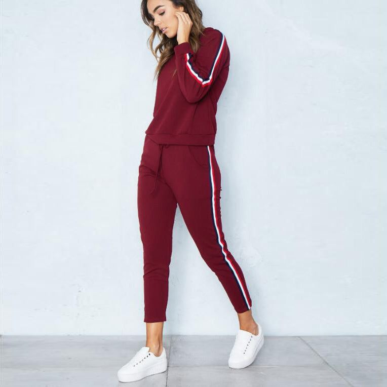 Sexy Women&#039;s Leisure Sports Suit