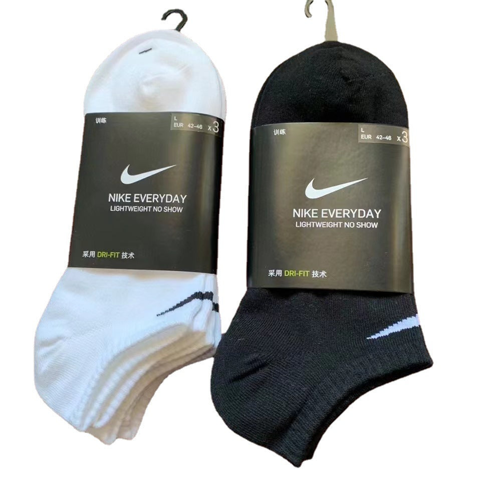 Suwannester Mid-tube Socks Boat Socks Men&#039;s And Women&#039;s Classic Black And White Sports Socks Wholesale On Behalf Of