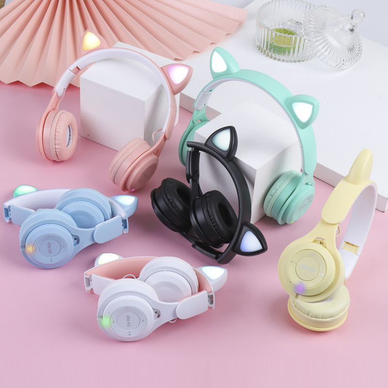 Wireless Headphone with FM Card Colorful LED Lights, Bluetooth Light-Emitting Cat Ears Headphone