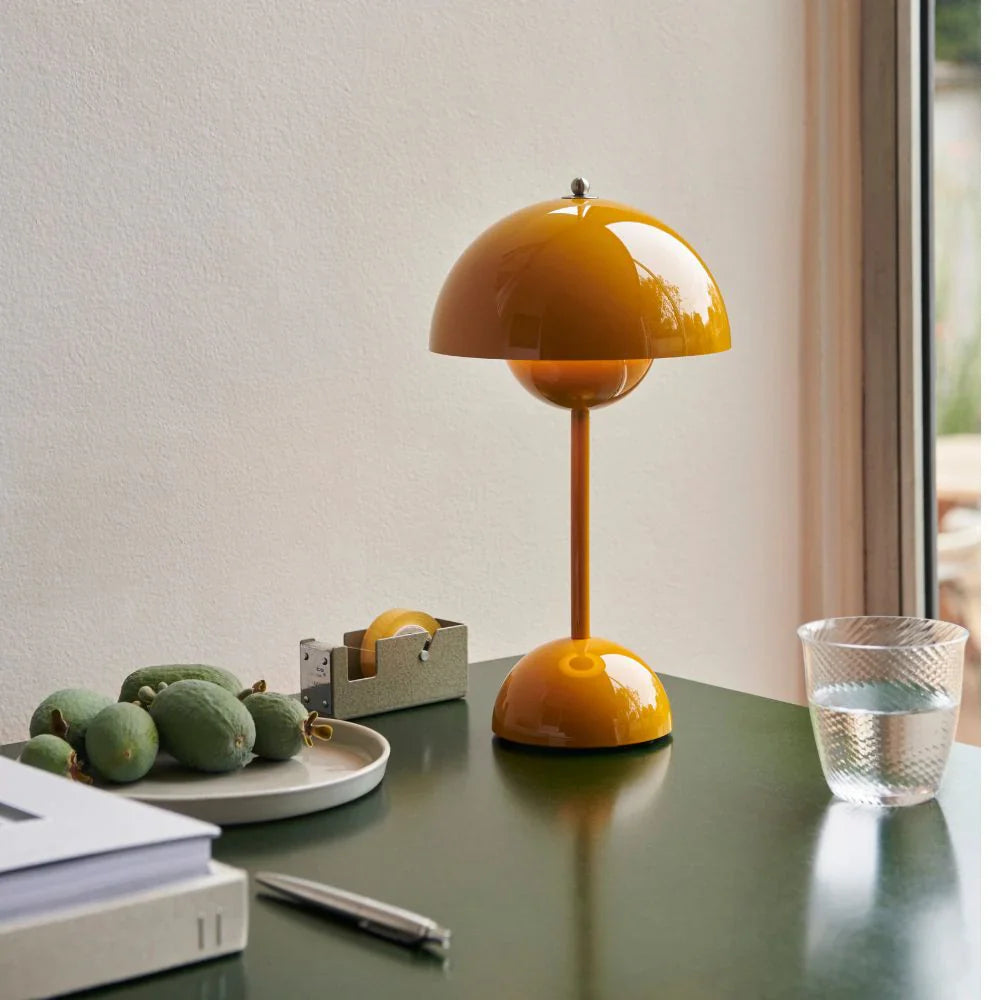 Flowerpot LED Portable Table Lamp